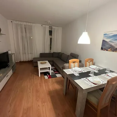 Ruby-apartment **zentrumsnah*balkon** Apartmán *